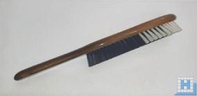 Polsterbürste lackiert 27cm